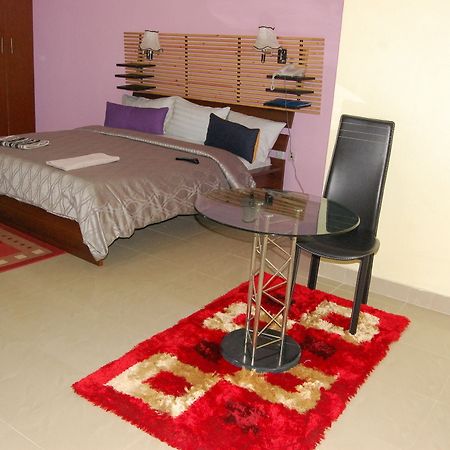 Encore Hotel Lagos Luaran gambar