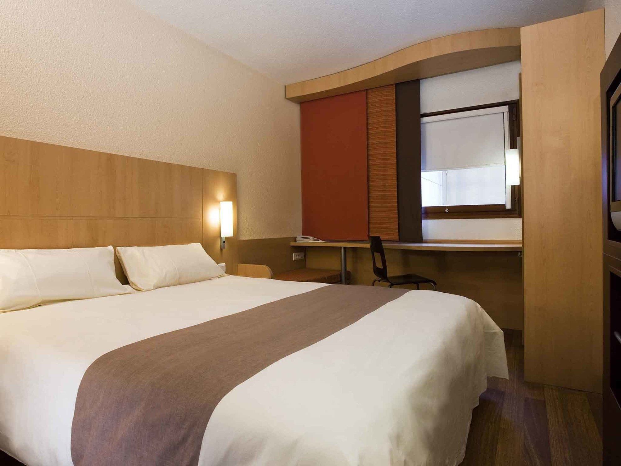 Encore Hotel Lagos Luaran gambar